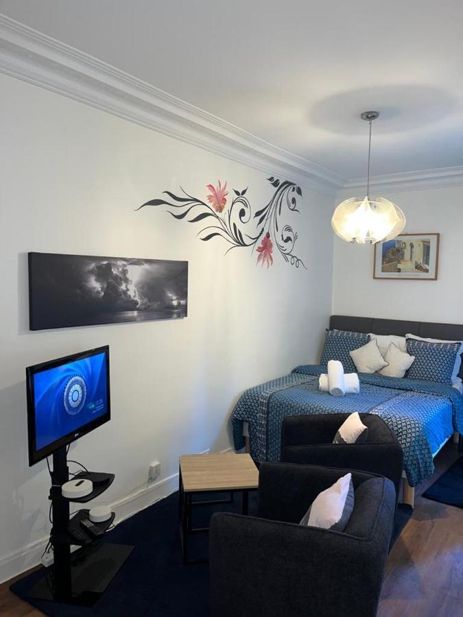 Studio Alesia - Hala Paris Apartment Exterior photo